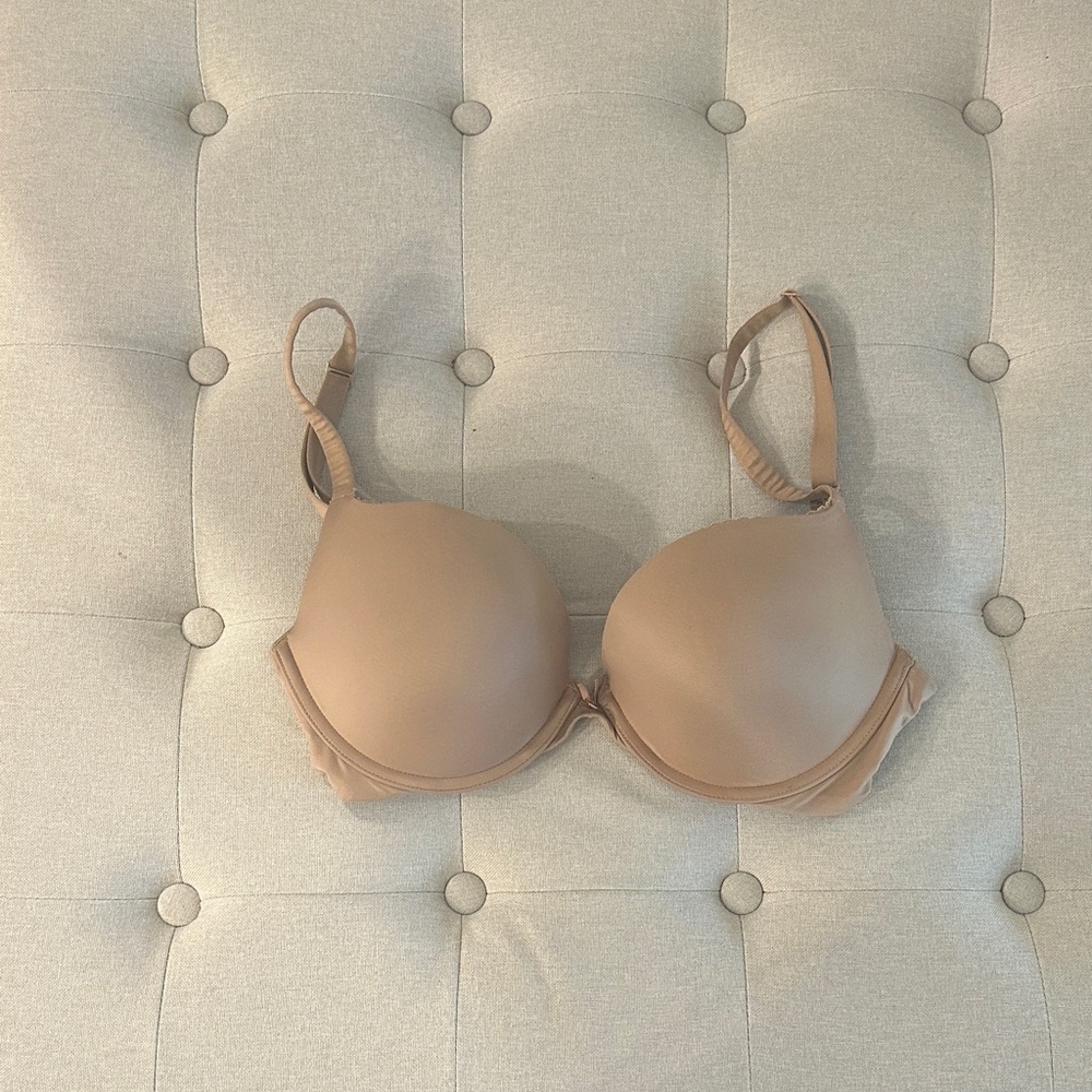 Victoria's Secret Nude Push Up Bra